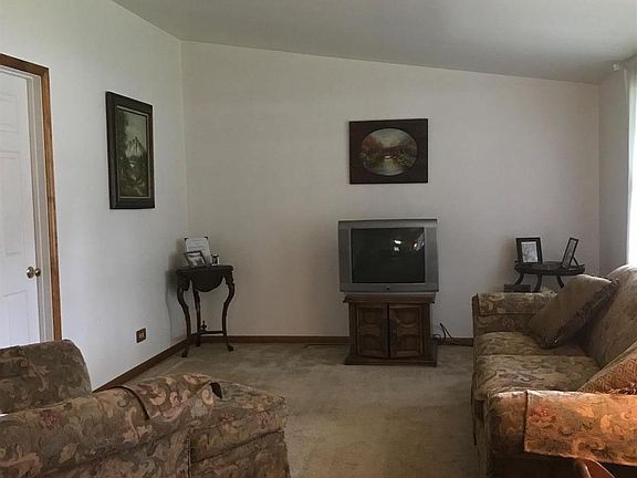 4th image of 1513 Sunnybrook Ave
