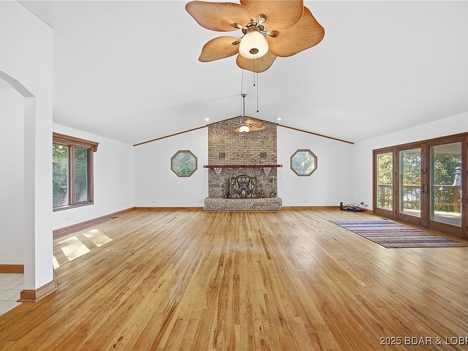 1st image of 27394 Cross Ln