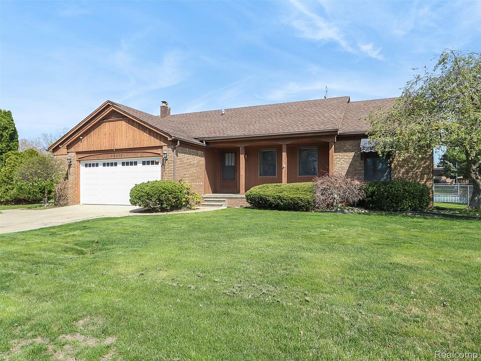 22419 Milner St, Saint Clair Shores, MI 48081 | MLS #20261027705