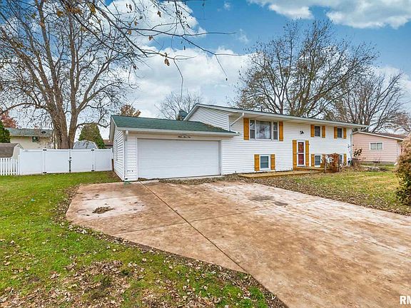 2nd image of 1142 Melodie Ln