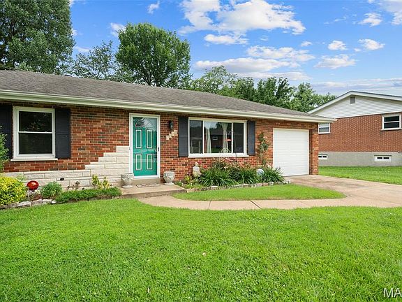 2nd image of 2604 Jonathan Dr