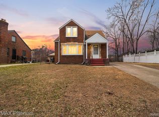 4922 Newberry St, Wayne, MI 48184
