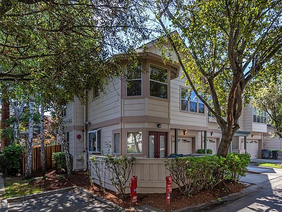2nd image of 421 Hillwood Ct #503