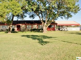 30 County Road 245 E, Gonzales, TX 78629