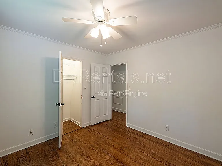 245 Brook Dr — Photo 27