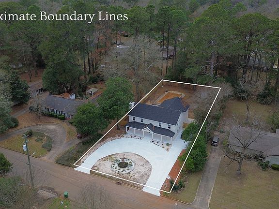 4th image of 3550 Audubon Rd