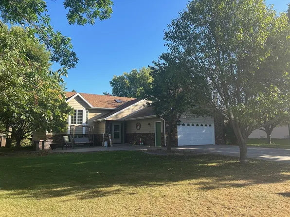 1900 Richland Ave SW, Willmar, MN 56201