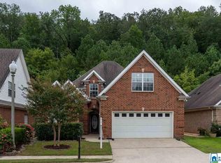 913 Castlemaine Dr, Birmingham, AL 35226