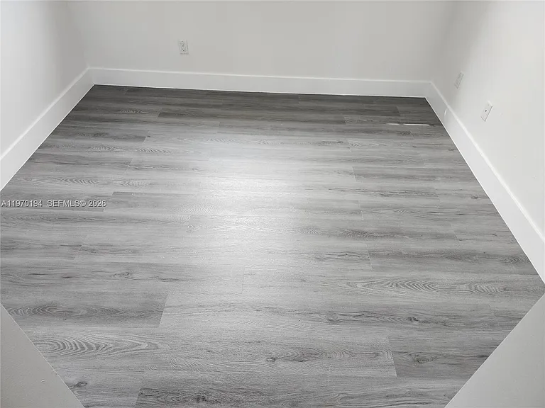 2615 SW 81st Ter #2617 — Photo 5
