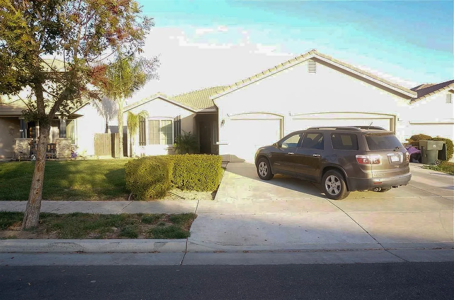 214 Murano St photo 1