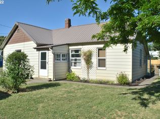 1306 N Willow St, La Grande, OR 97850