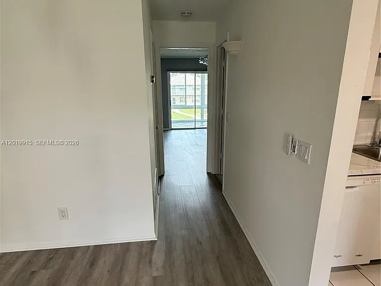 18 Lake Vista Trl #204 — Photo 12