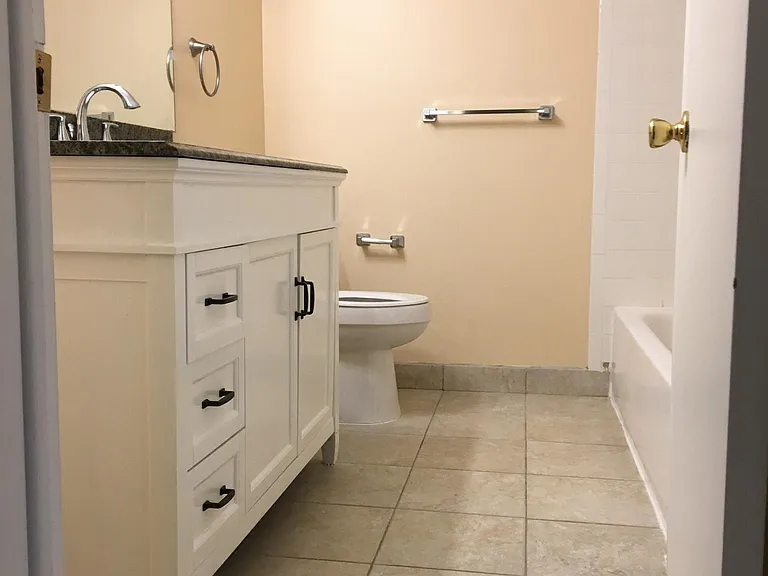 5310 Breeze Hill Pl — Photo 7