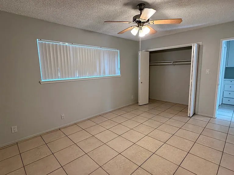 7617 Newlin Ave #6 — Photo 8
