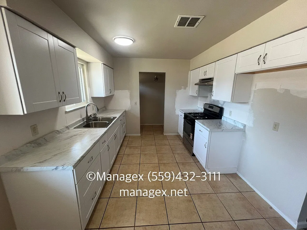 3 bed, 1500 sqft, $1,995 — Photo 3