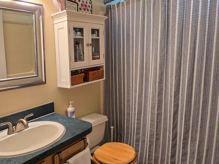 12220 Footpath Ln — Photo 9