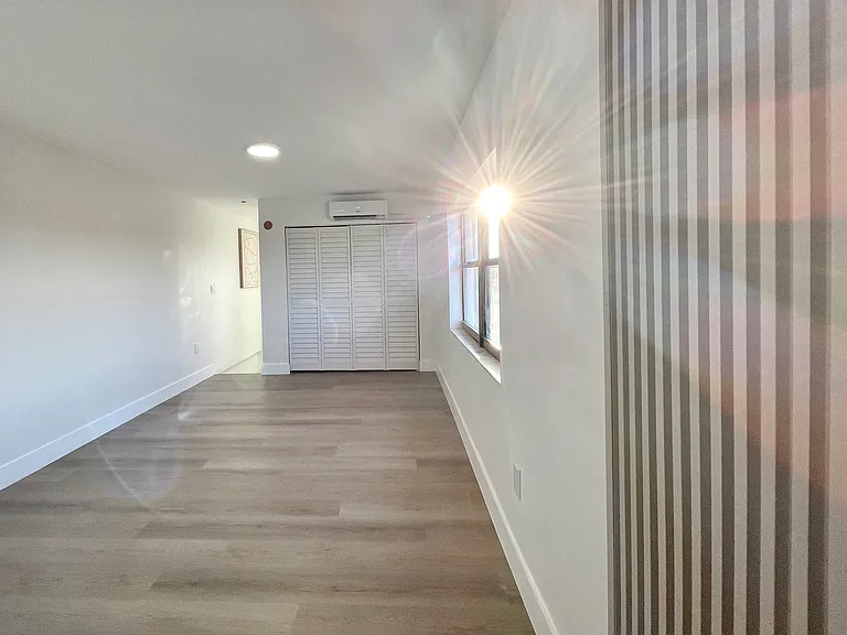 13301 SW 28th Ter — Photo 7