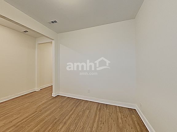 4th image of 444 Charity Ln