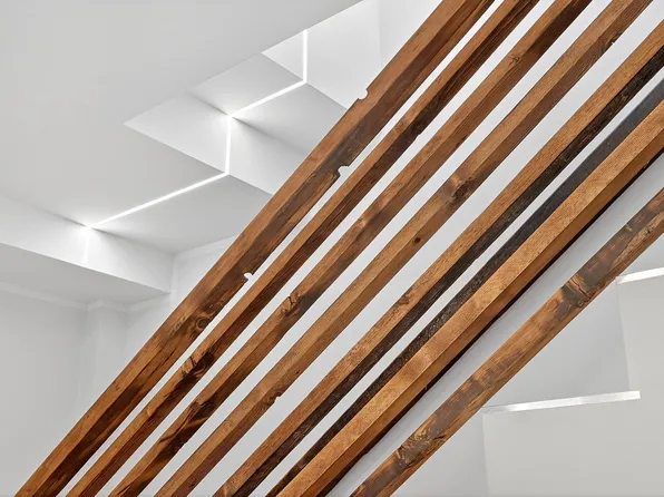 31 Bayview Avenue image 14 of 30