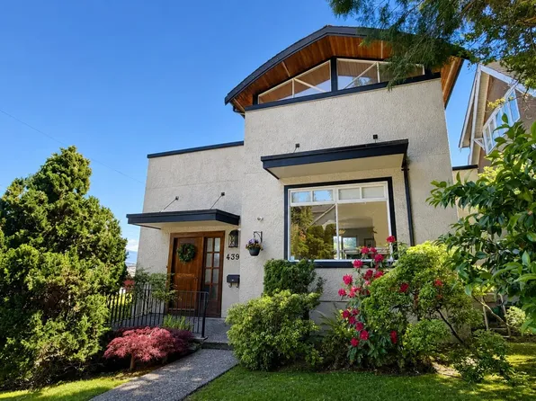 4399 Locarno Cres, Vancouver, BC V6R 1G2