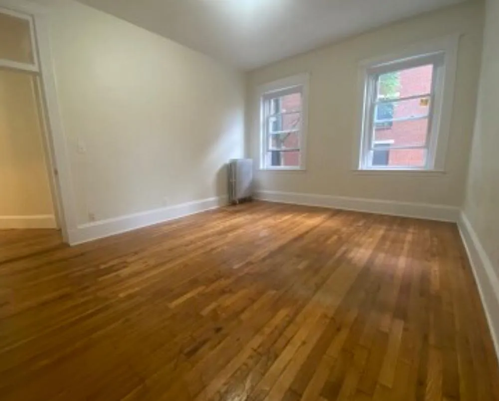 2 bed, 9999 sqft, $2,375 — Photo 1