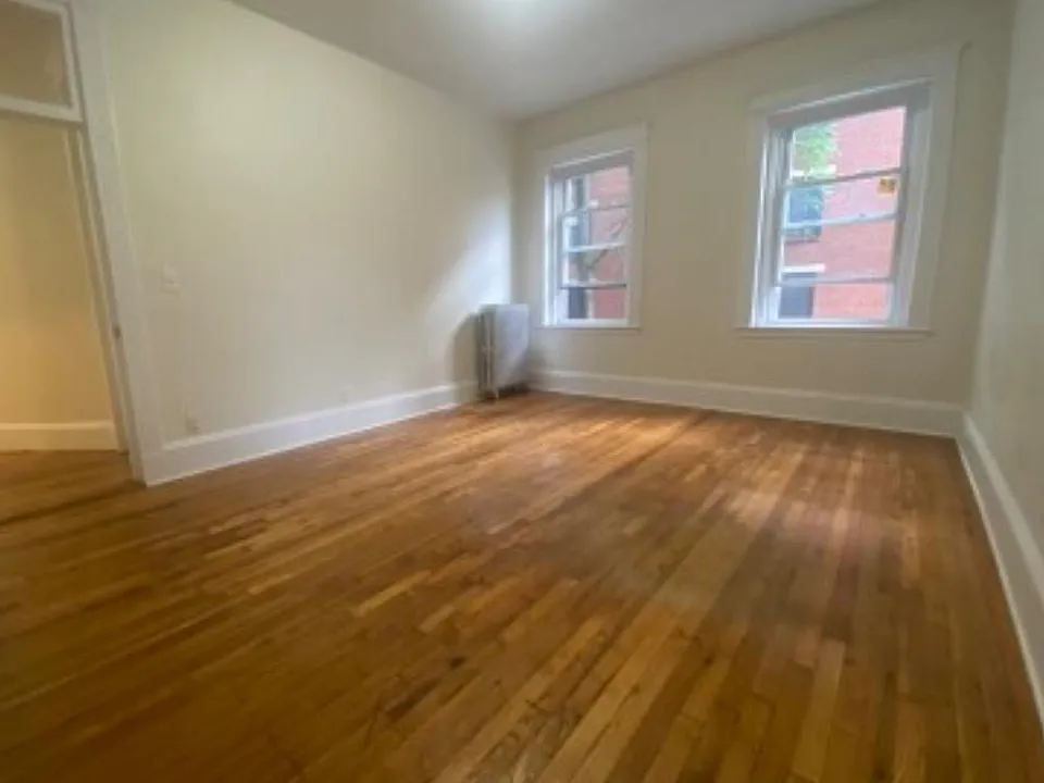 1340 Commonwealth Ave #9