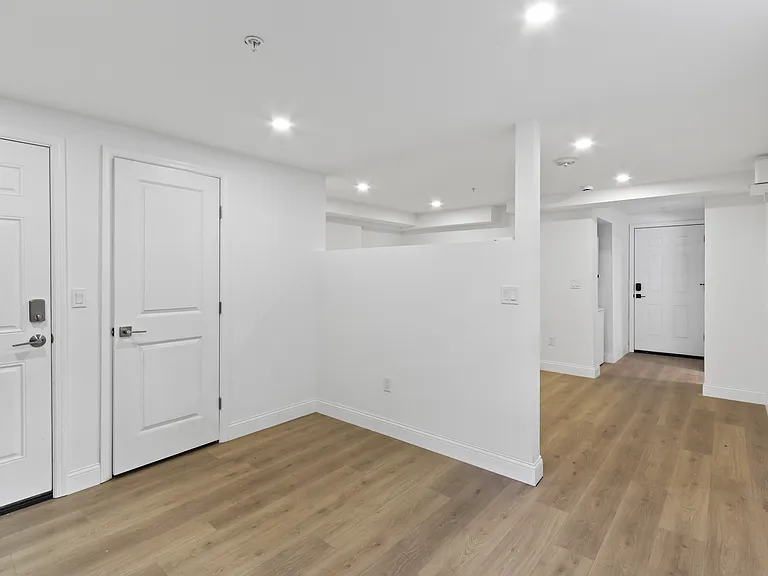 261 Bradley St #SB — Photo 7