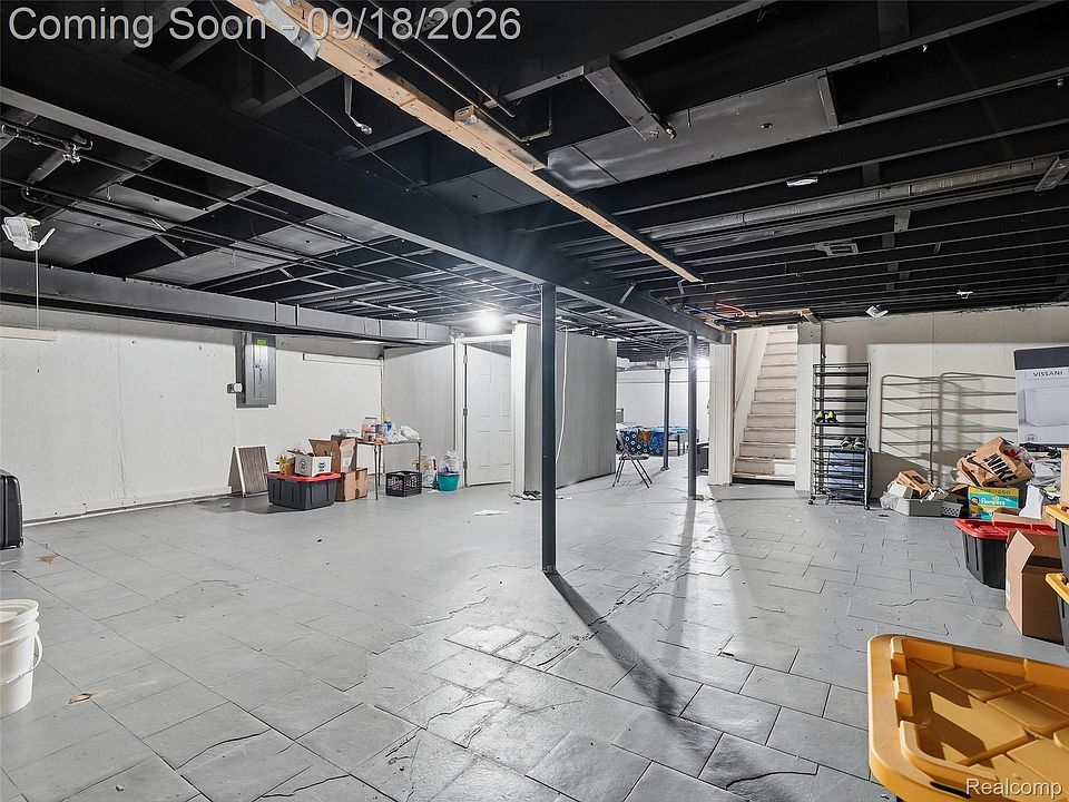25496 Taylor Dr, photo 19
