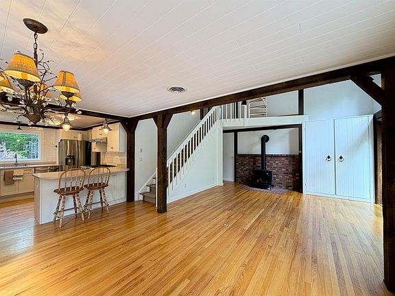 2nd image of 28 Wildwood Drive
