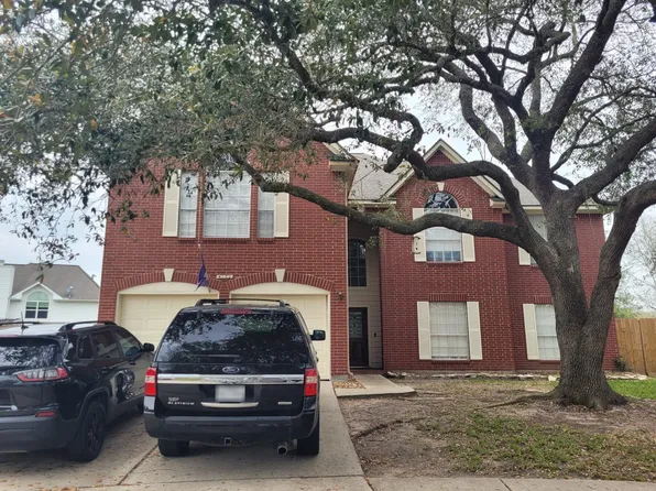 4306 Ruffian Ct, Friendswood, TX 77546