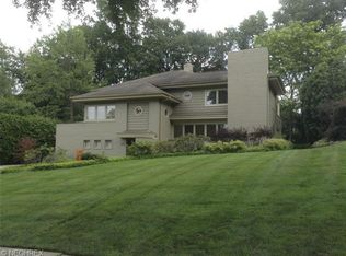 942 Genesee Rd, Akron, OH 44303