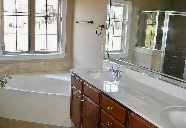 667 Flag Cir #MAIN — Photo 10