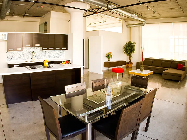 Emil Brown Lofts — Photo 12