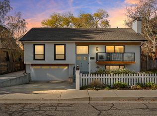 4650 S Chapel Dr, Holladay, UT 84117