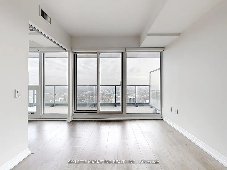 251 Jarvis St #4014 — Photo 11