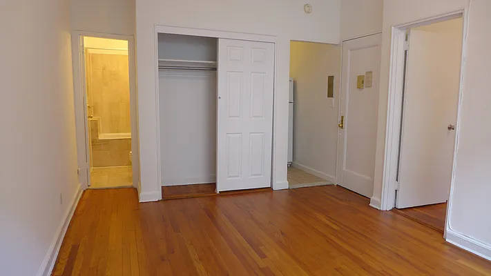 Rented by (Legacy) NY Quality Living Uptown | media 8