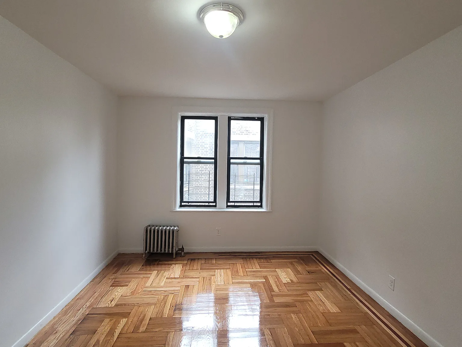 1 bed, 700 sqft, $2,020 — Photo 1