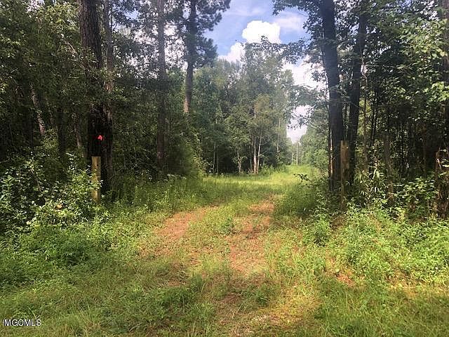 2nd image of Riverroad Dr