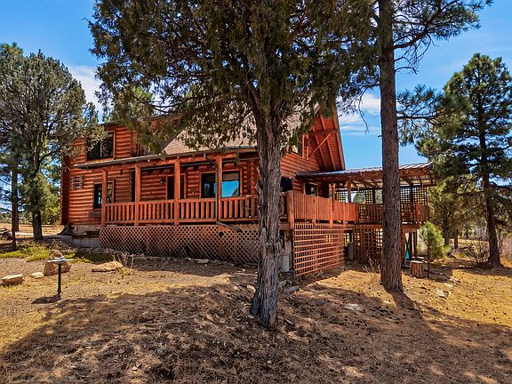 3rd image of 33161 Oak Park Dr #1