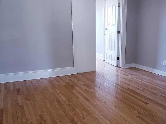 5th image of 16 Westervelt Pl APT 3A