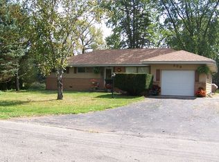 209 W Locust St, Chatsworth, IL 60921