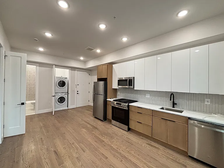 40 Lembeck Ave #208 — Photo 1
