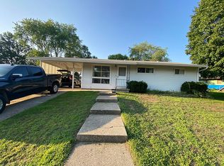 2185 Daylor Dr NE, Grand Rapids, MI 49525