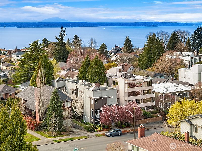 5th image of 1633 California Avenue SW #B