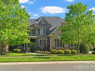 3402 Delamere Dr, Matthews, NC 28104