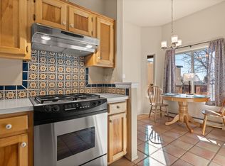 2947 Plaza Blanca, Santa Fe, NM 87507