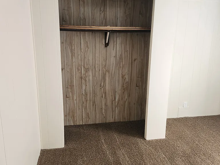 134 Grace Park — Photo 12