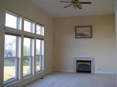 5th image of 2972 Niagara Dr