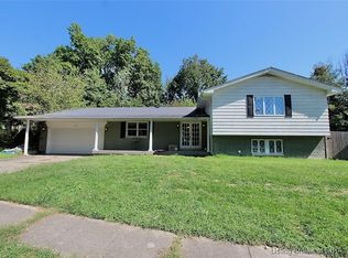 1104 Lafayette Dr, New Albany, IN 47150