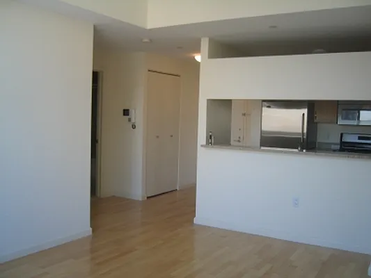 Rented by Citi Habitats | media 10